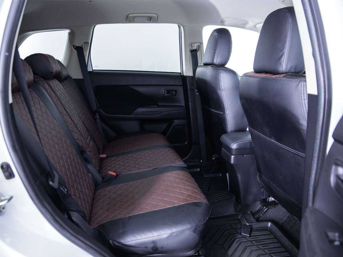 Mitsubishi Outlander, 2020 Фото №11