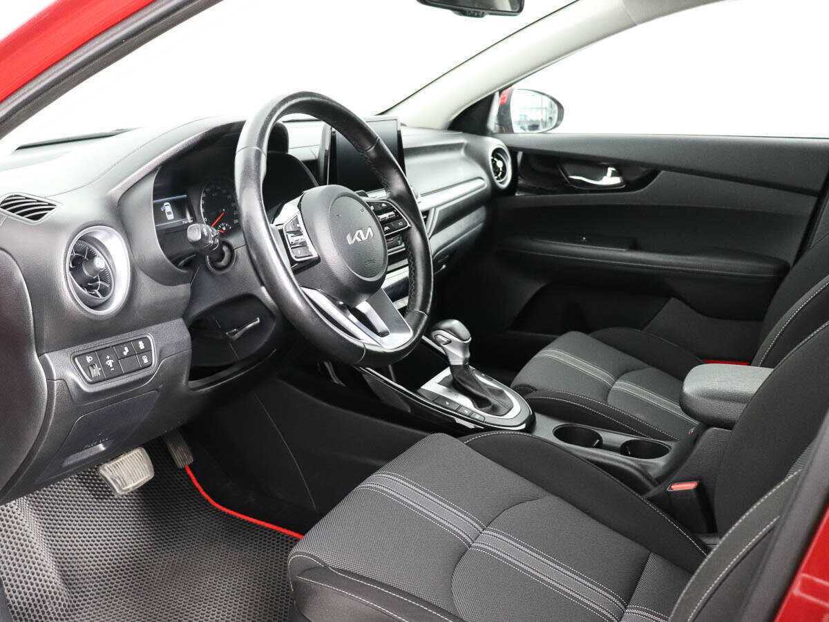 Kia Cerato, 2021 Фото №9