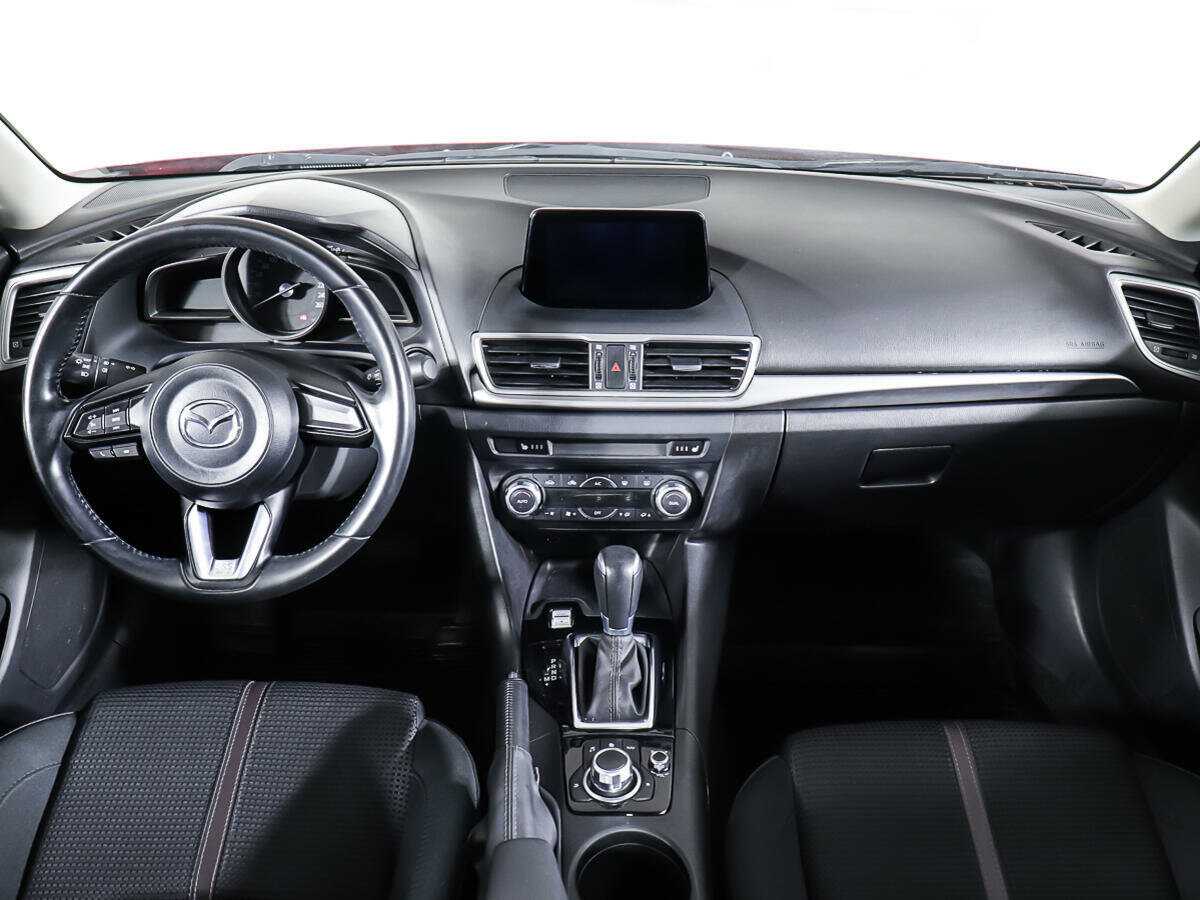 Mazda 3, 2018 Фото №13