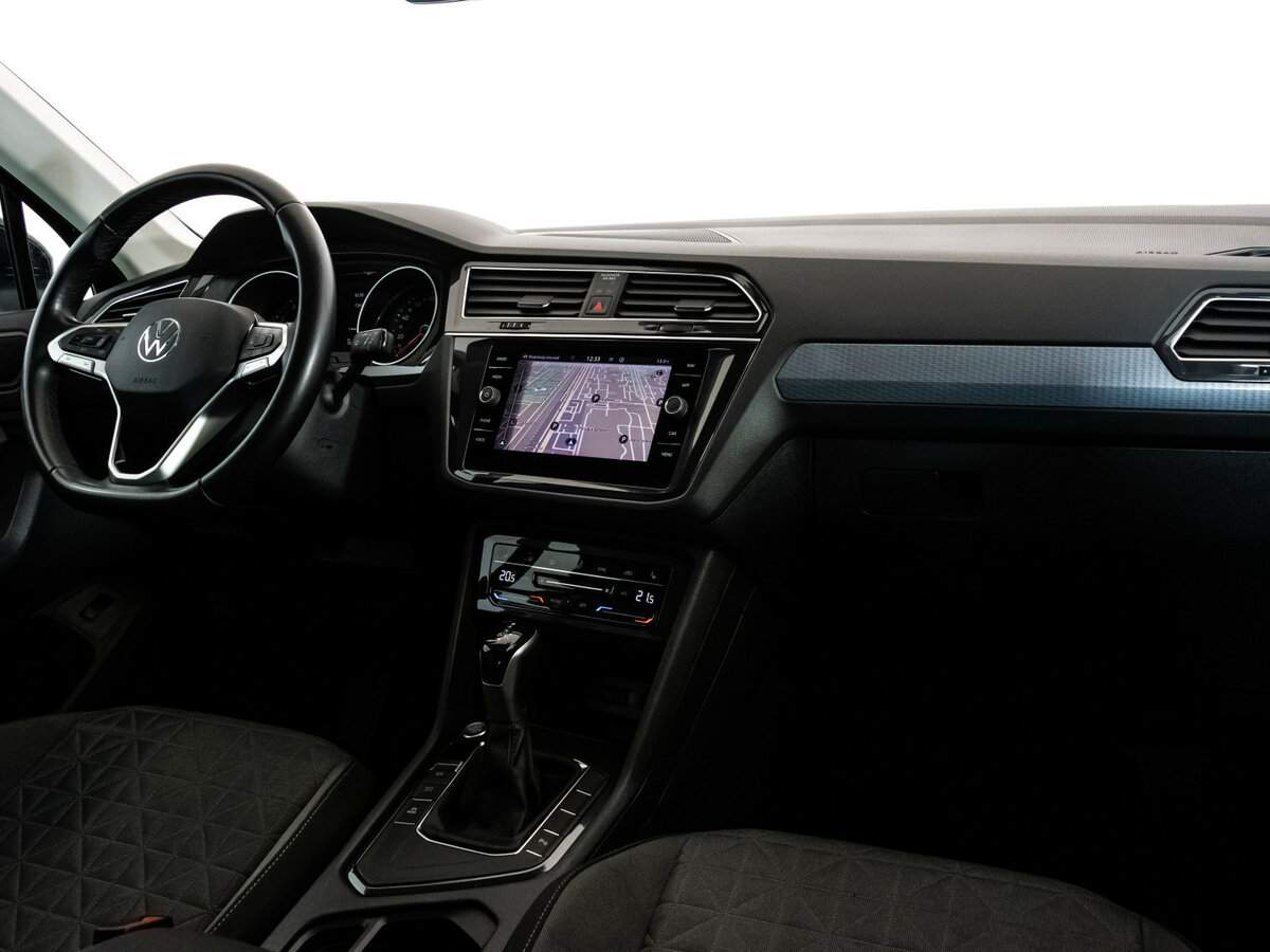 Volkswagen Tiguan, 2021 Фото №6