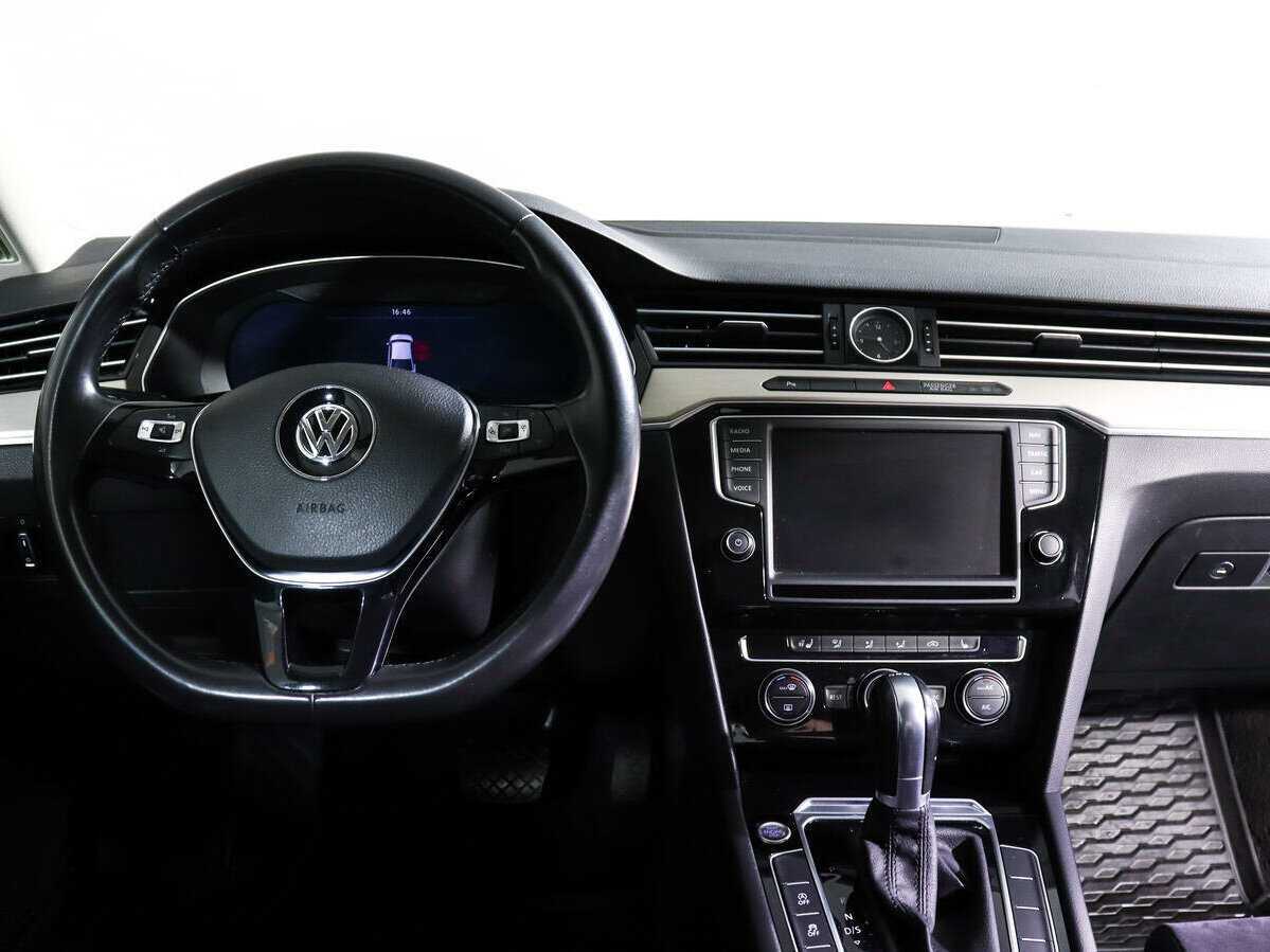 Volkswagen Passat, 2016 Фото №10
