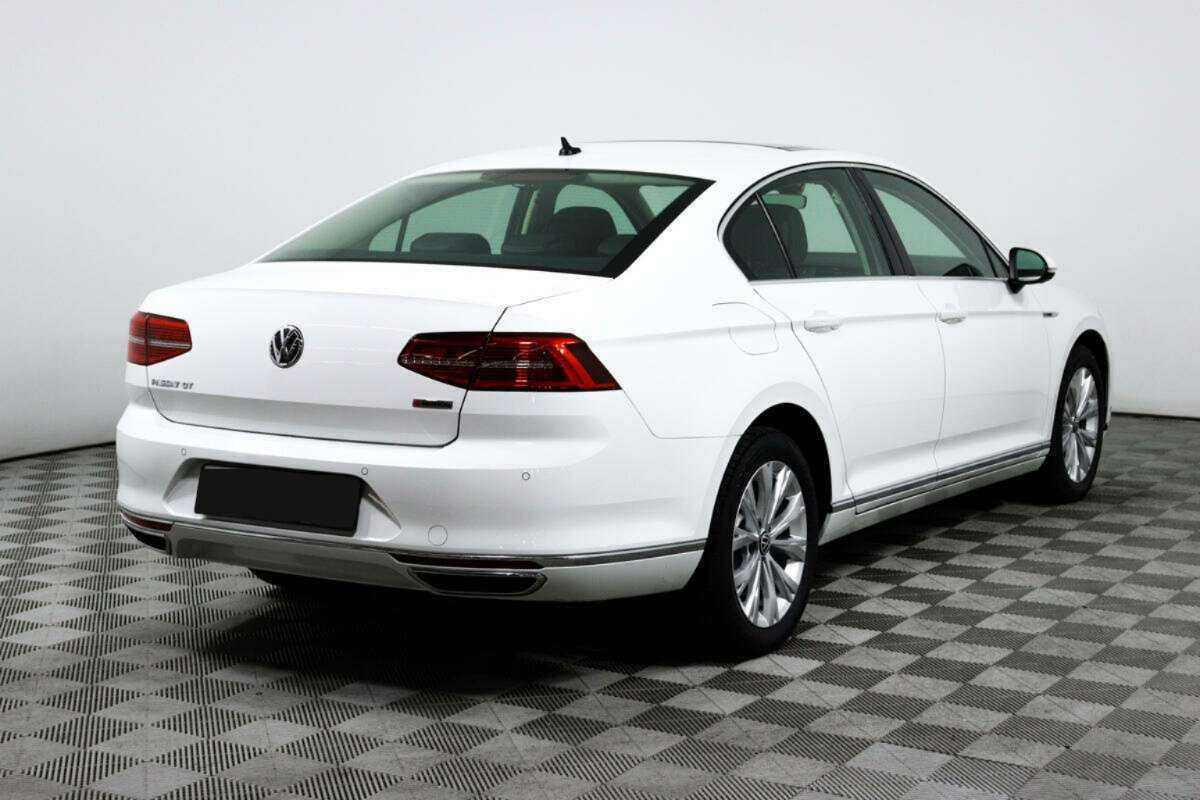 Volkswagen Passat DSG7, 2018 Фото №4