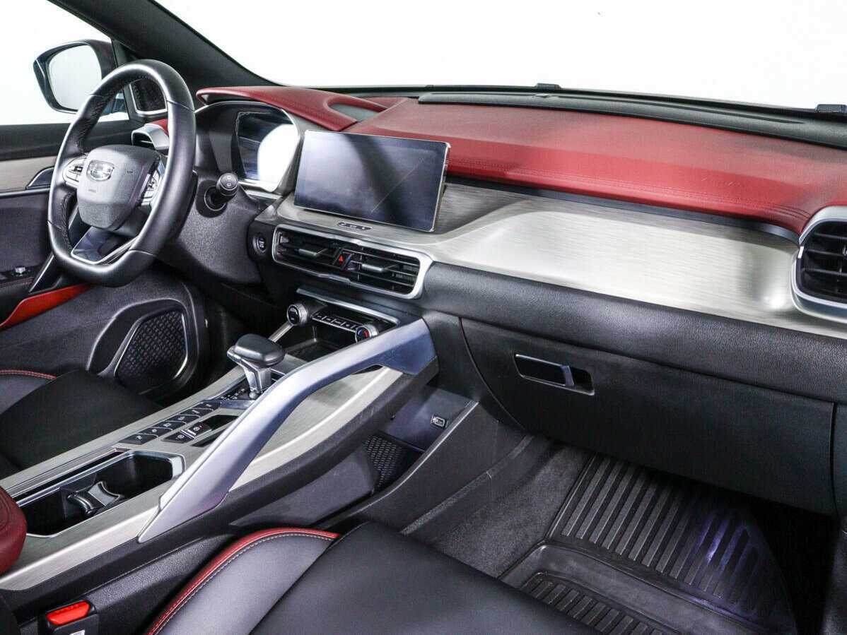 Geely Coolray, 2023 Фото №7