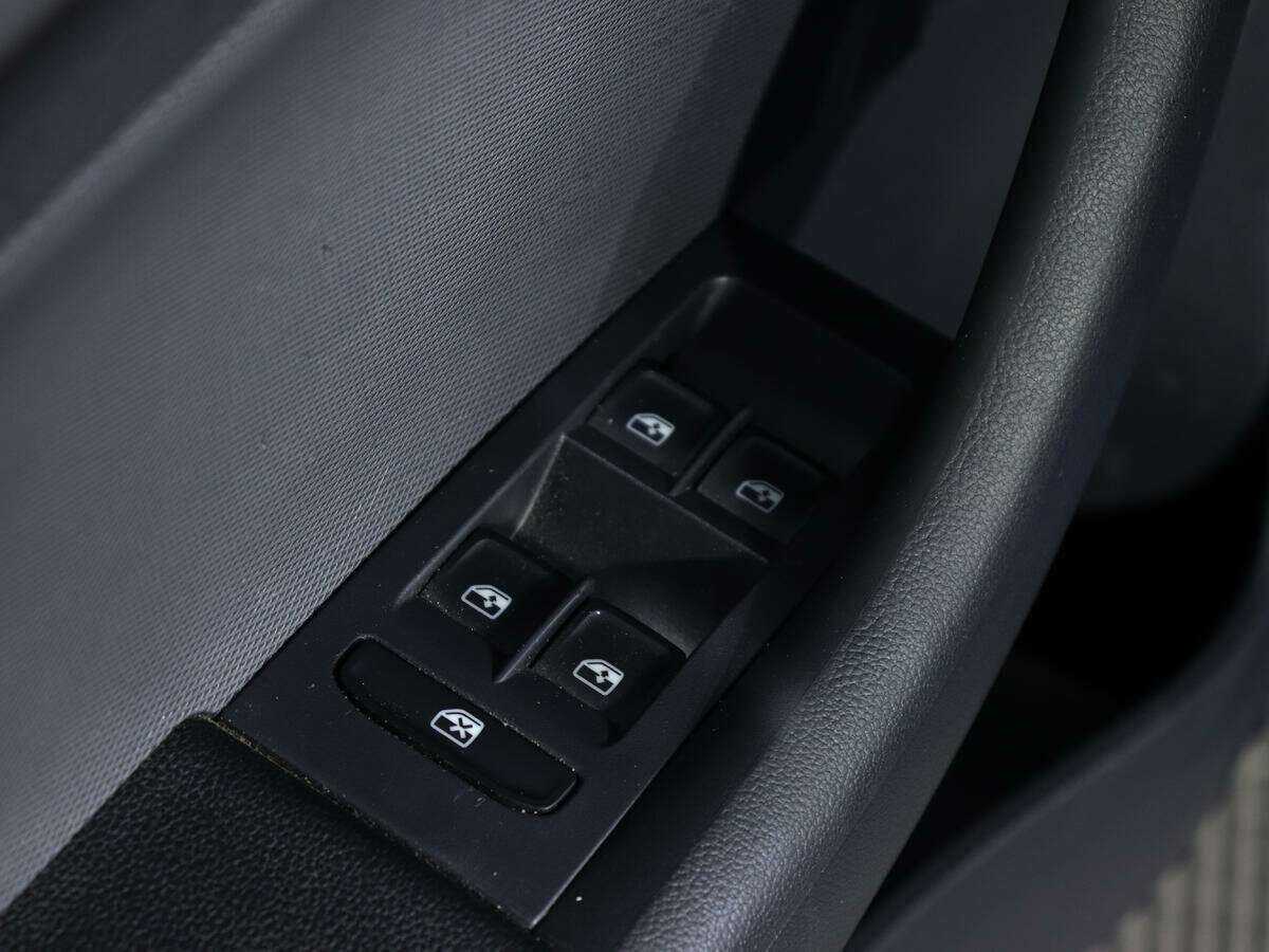 Skoda Rapid, 2017 Фото №14