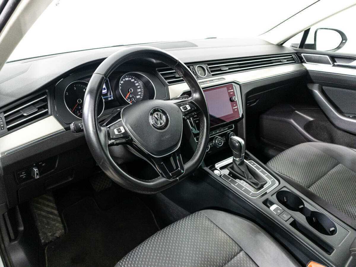 Volkswagen Passat DSG7, 2017 Фото №11