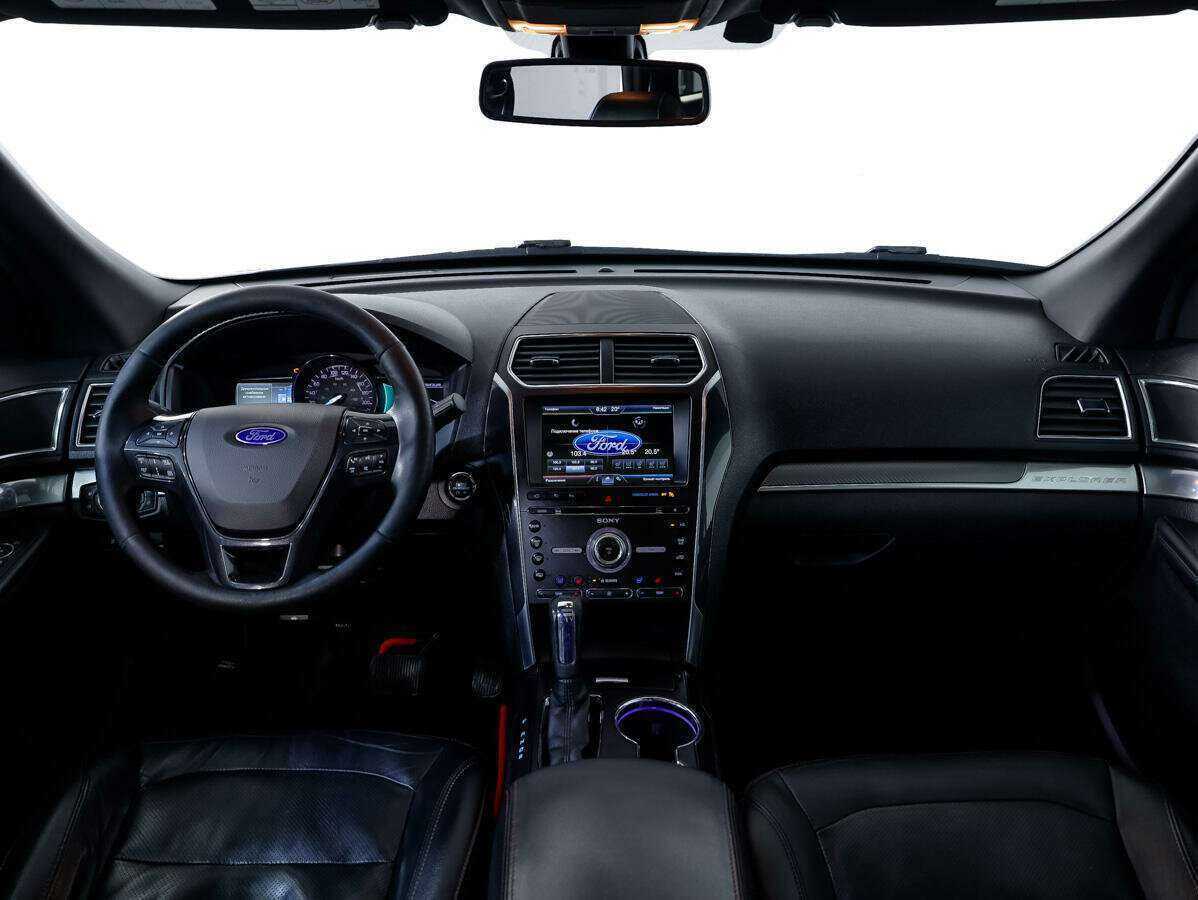 Ford Explorer, 2015 Фото №10