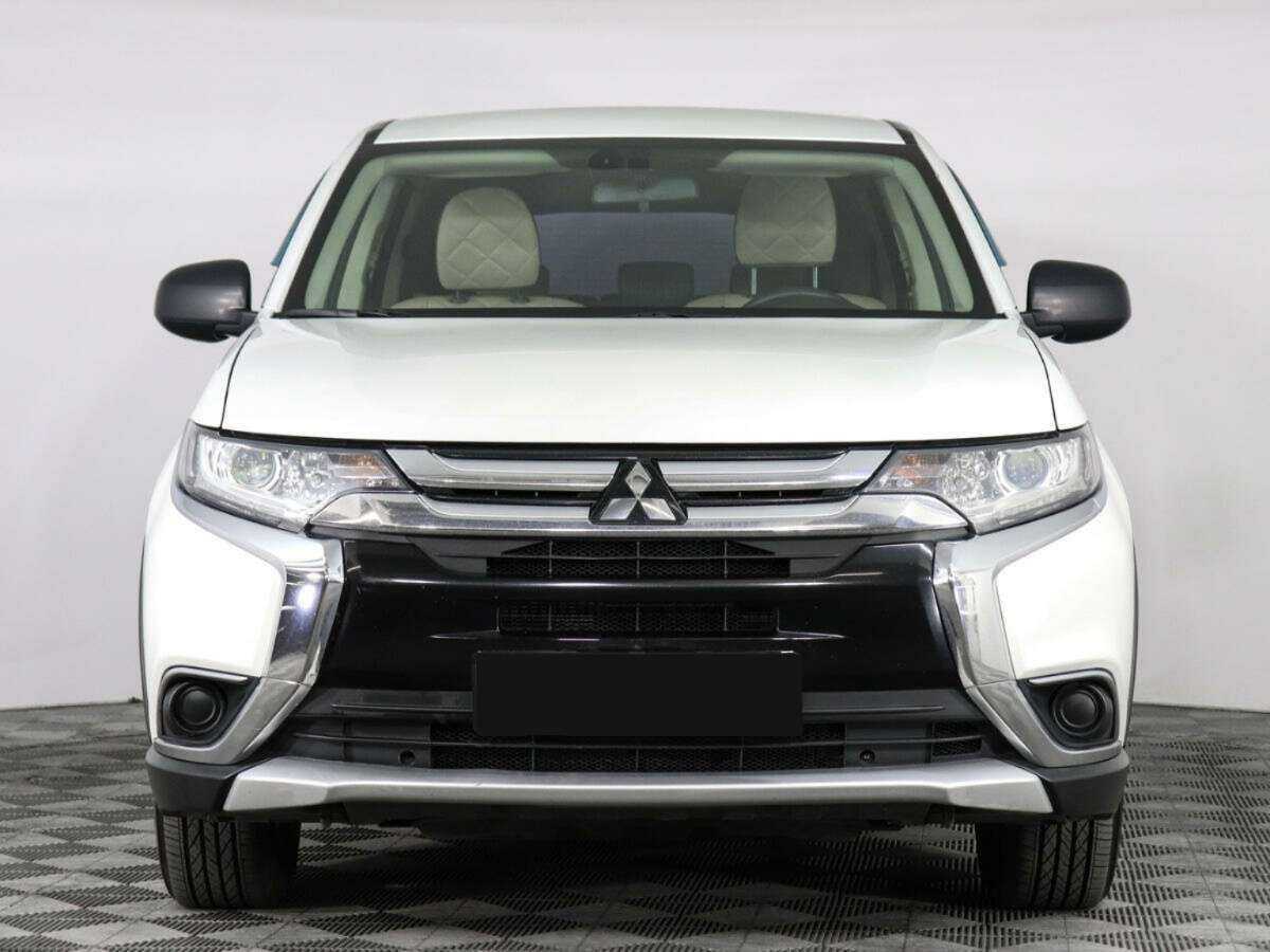 Mitsubishi Outlander, 2017 Фото №2
