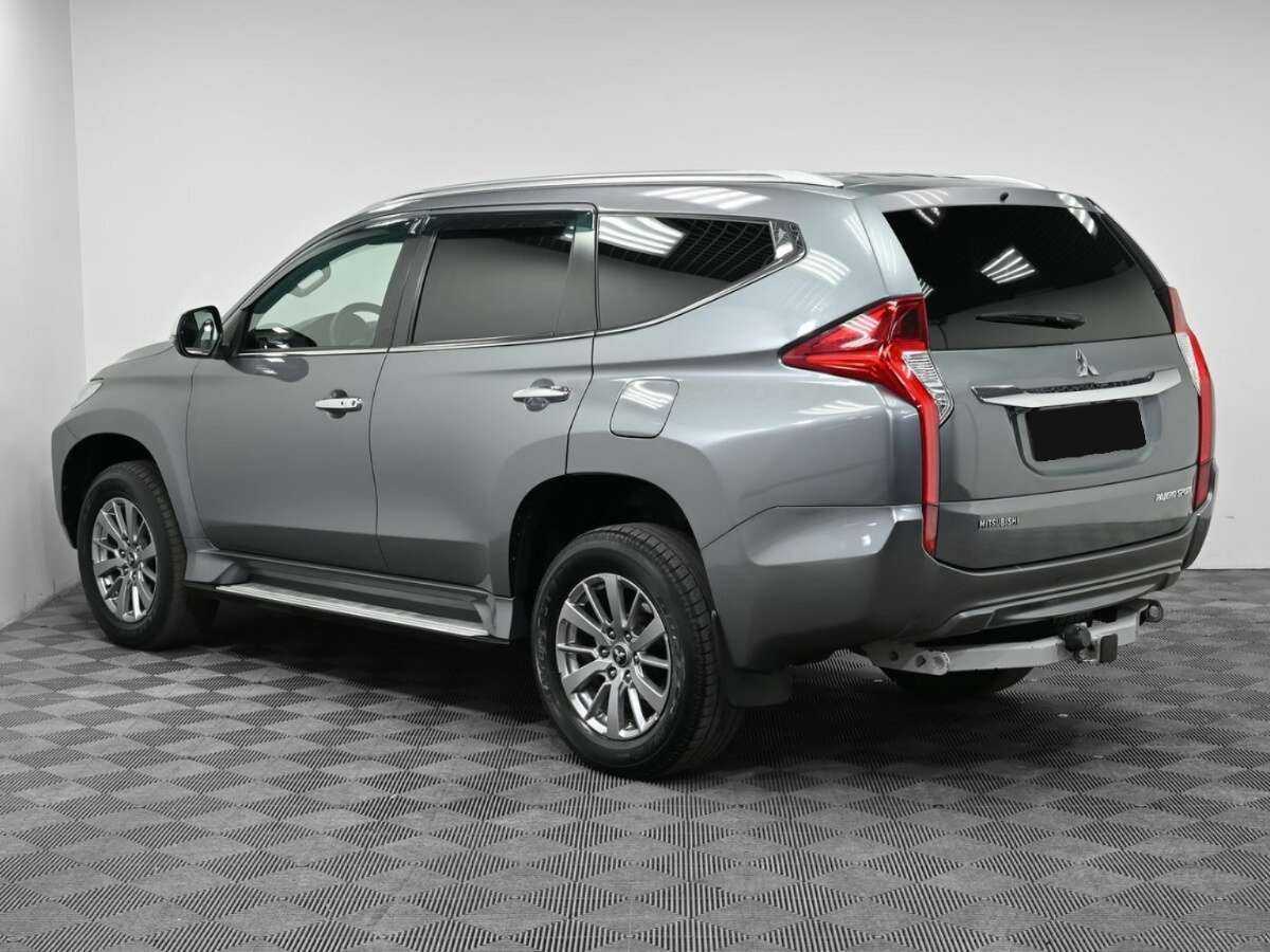 Mitsubishi Pajero Sport, 2017 Фото №4