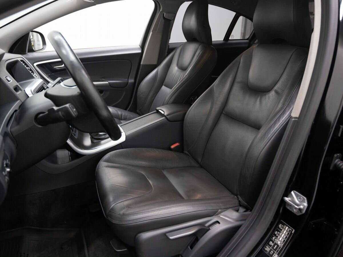 Volvo S60, 2013 Фото №11