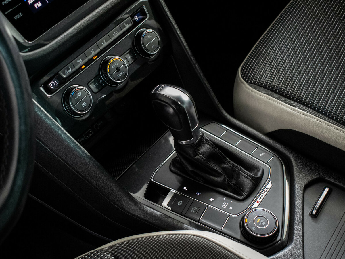 Volkswagen Tiguan II, 2019 Фото №15