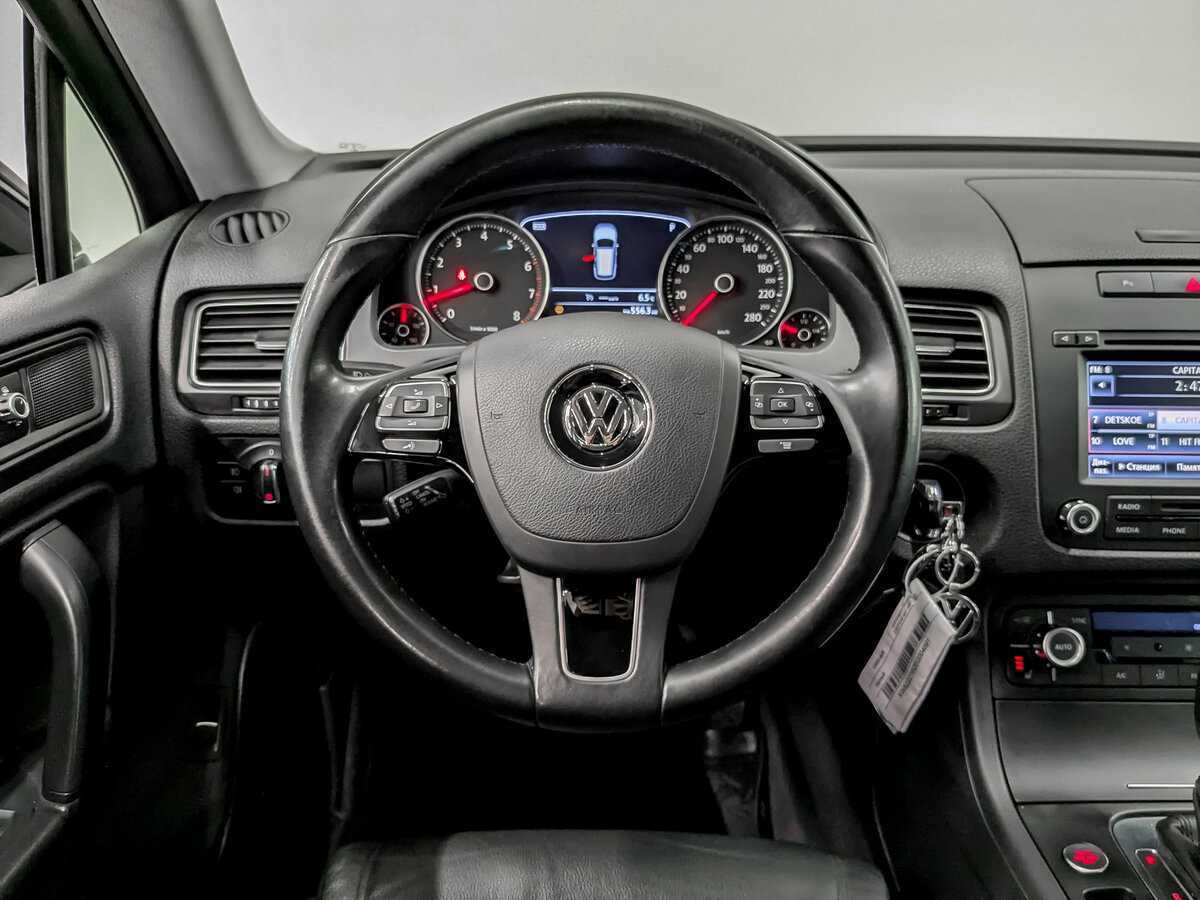 Volkswagen Touareg, 2013 Фото №20