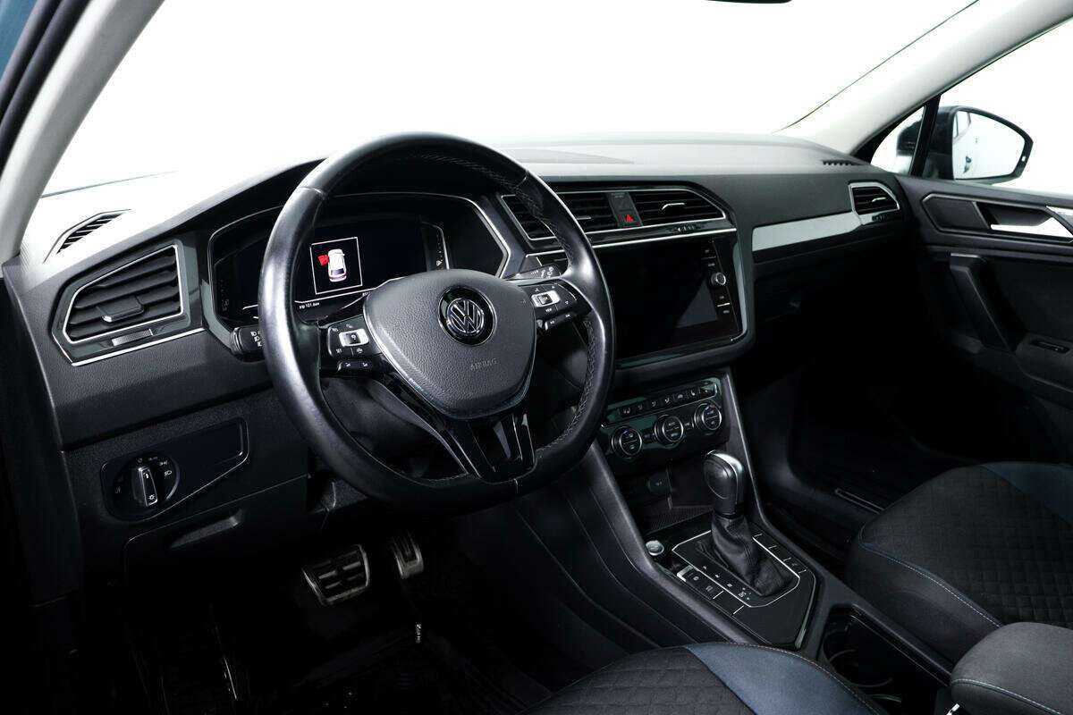 Volkswagen Tiguan L, 2020 Фото №13