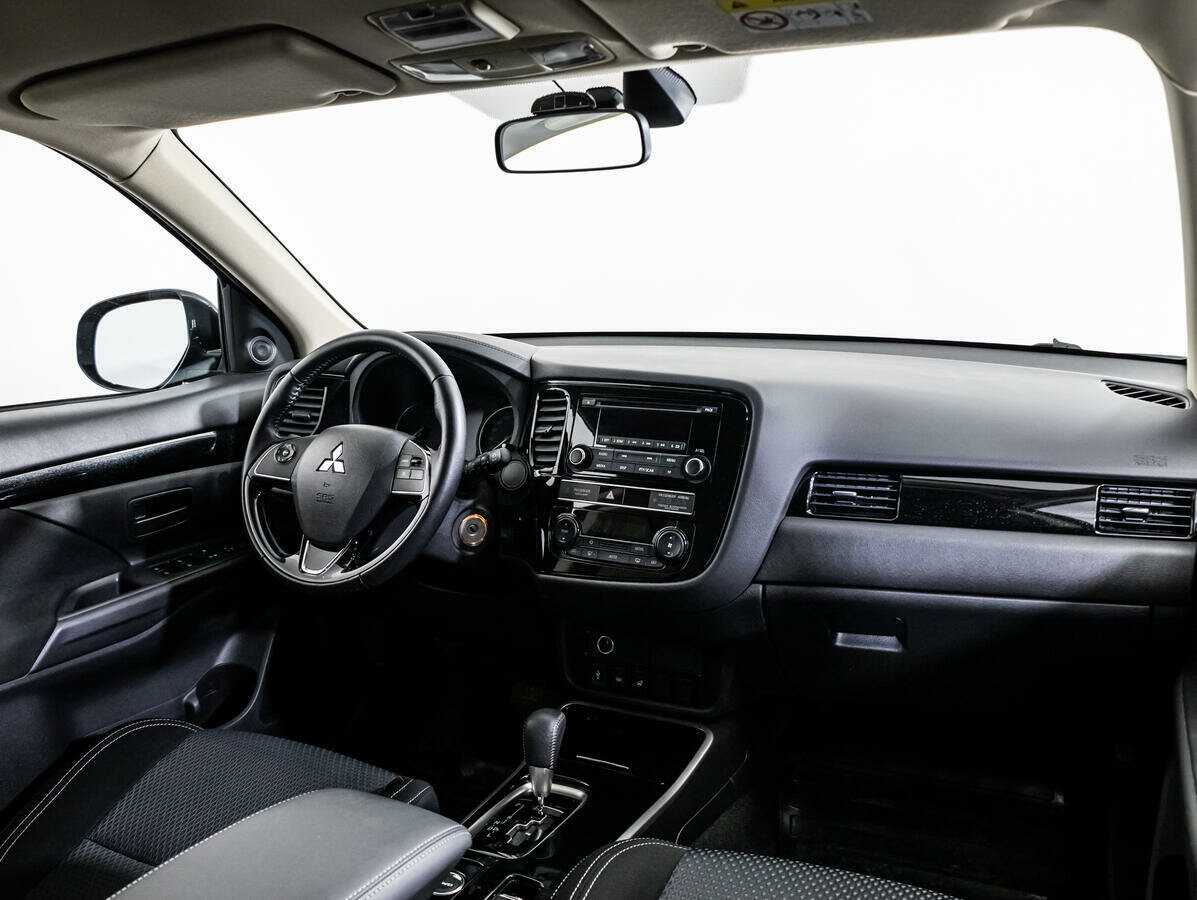 Mitsubishi Outlander, 2019 Фото №7