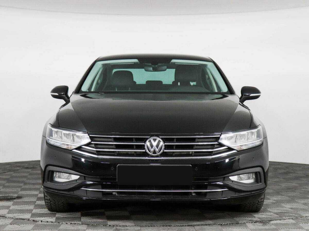 Volkswagen Passat, 2020 Фото №2