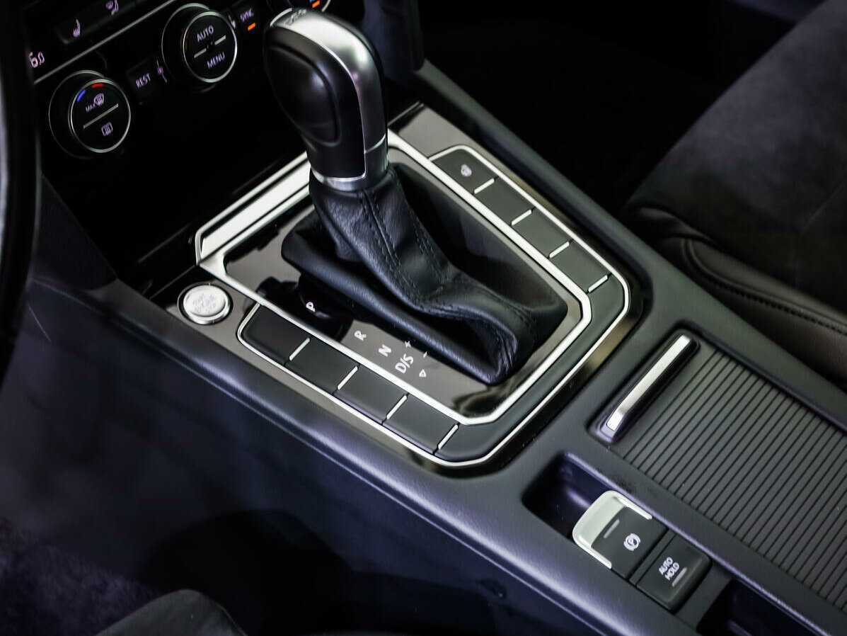 Volkswagen Passat DSG7, 2017 Фото №15