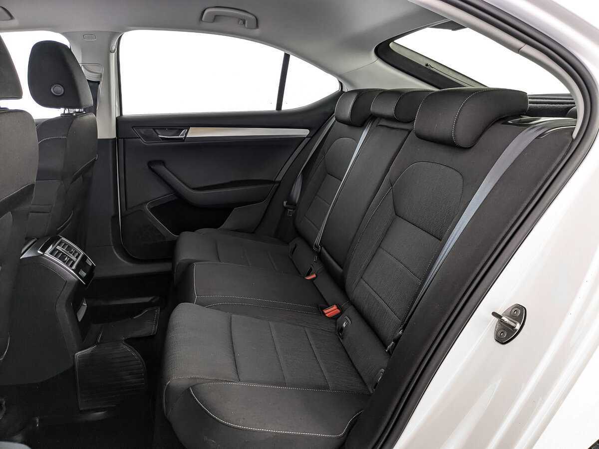 Skoda Superb, 2018 Фото №18