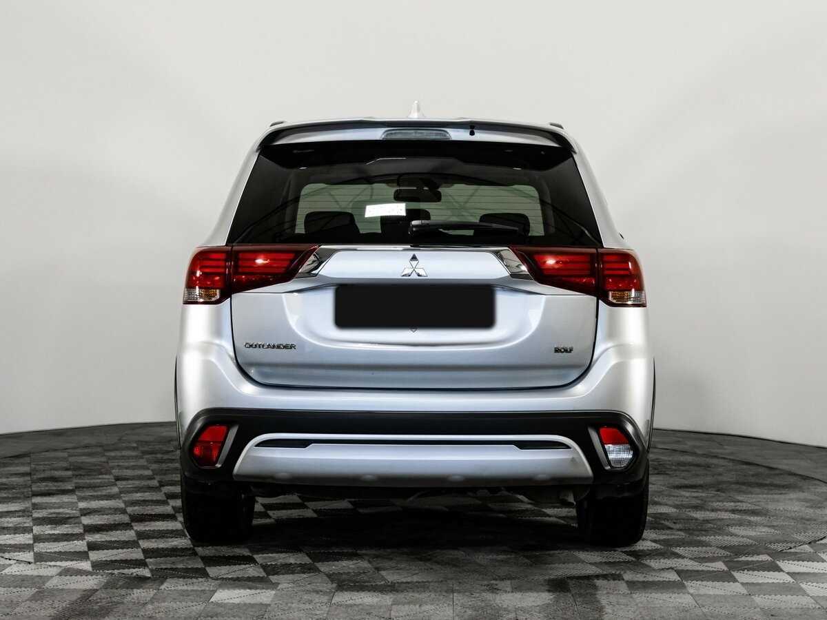 Mitsubishi Outlander, 2021 Фото №5