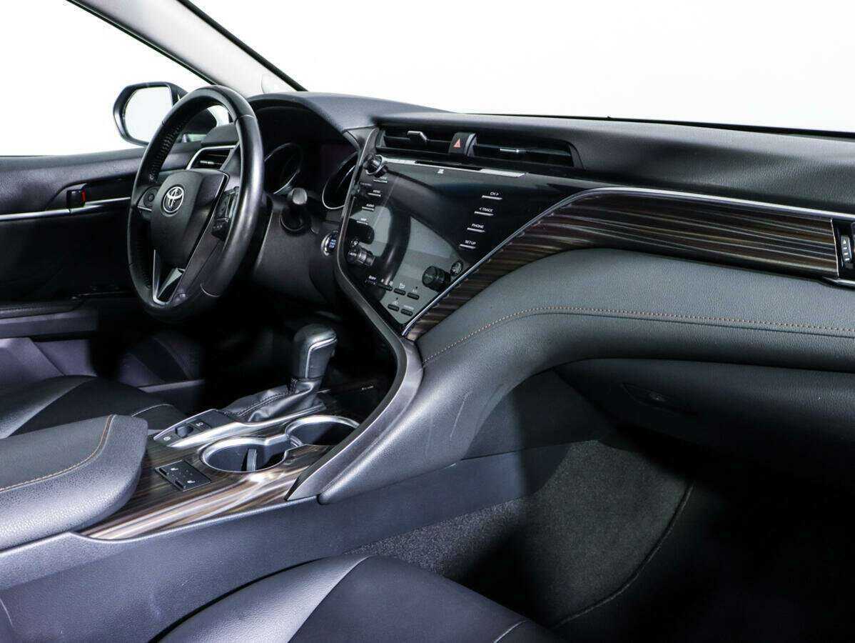 Toyota Camry, 2018 Фото №6