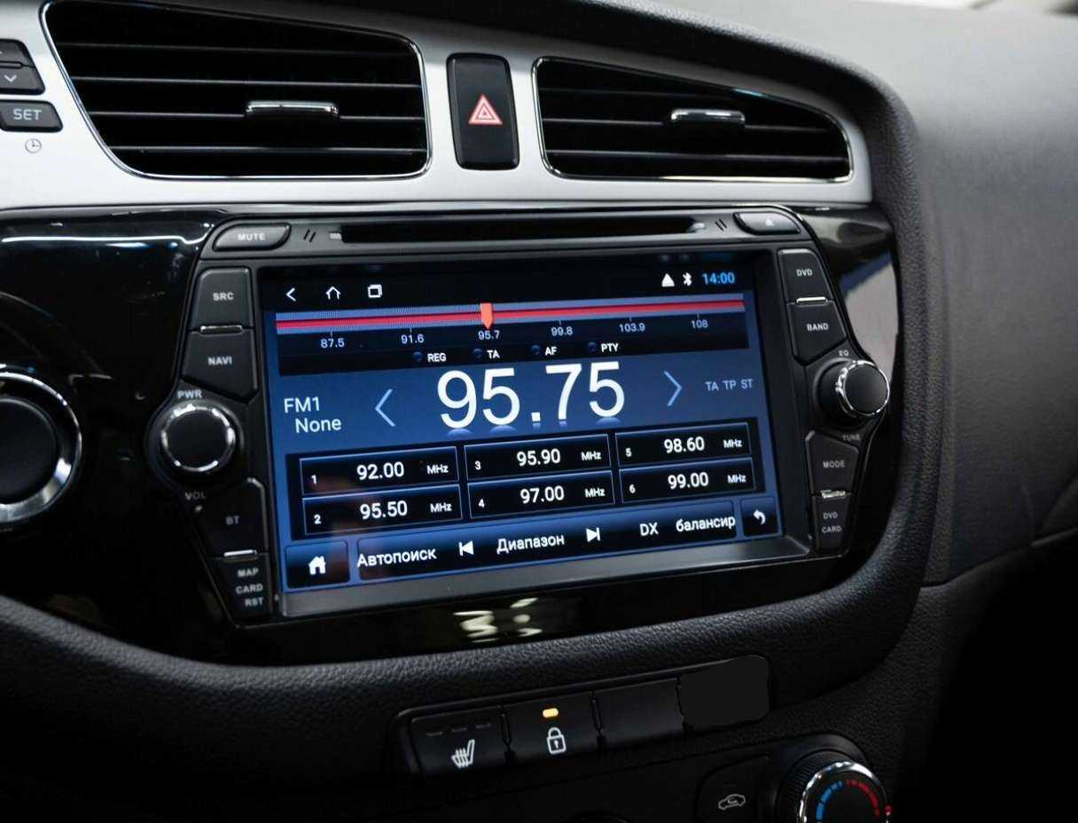 Kia Ceed, 2014 Фото №18