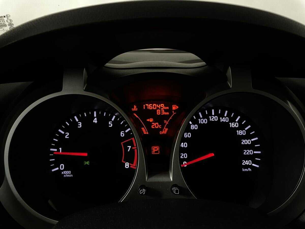 Nissan Juke, 2014 Фото №11