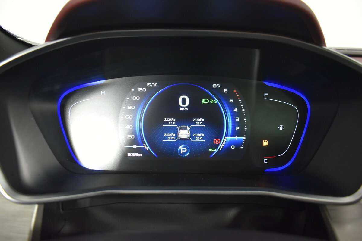 Geely Coolray, 2023 Фото №16