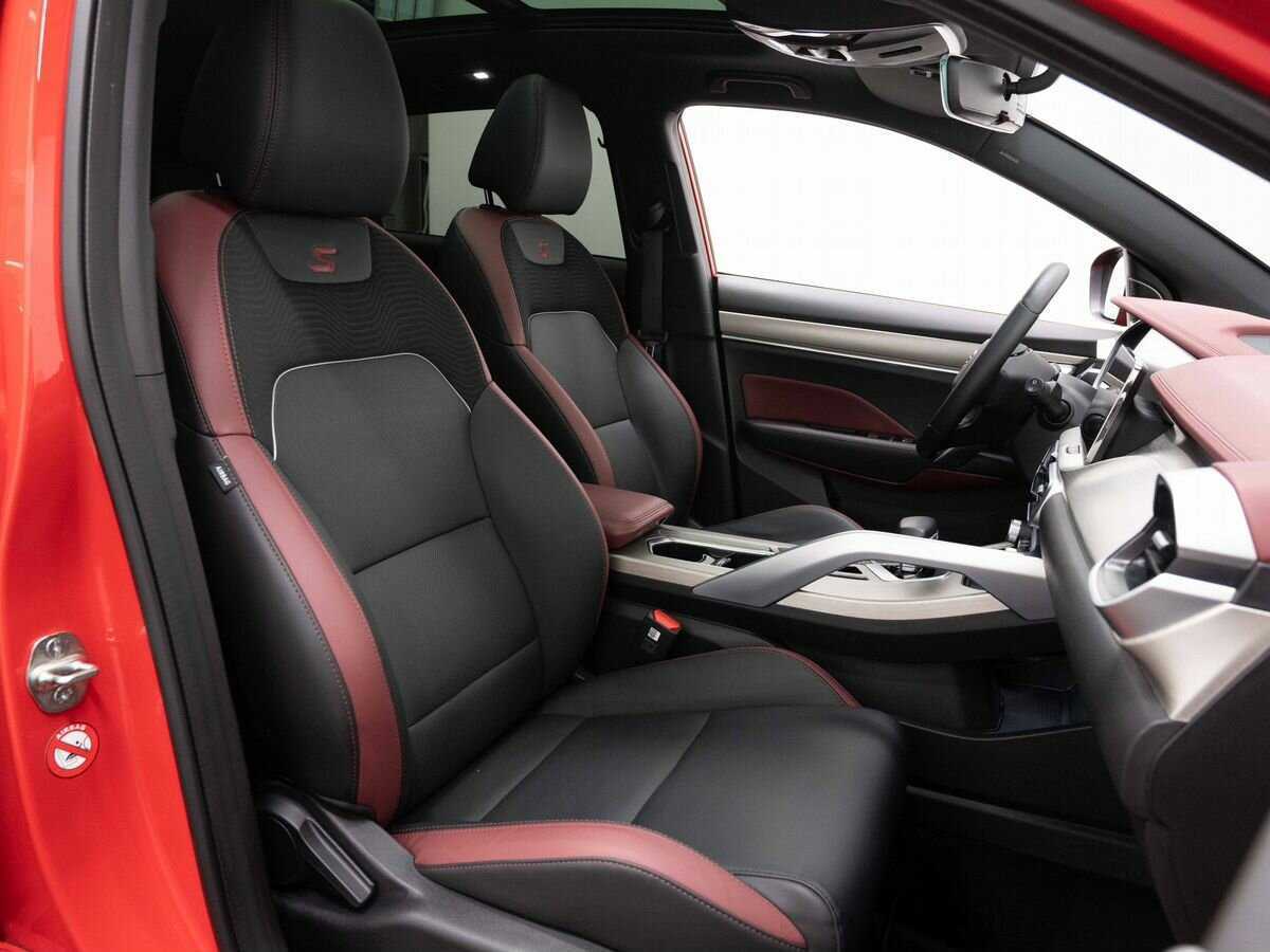 Geely Coolray, 2023 Фото №12