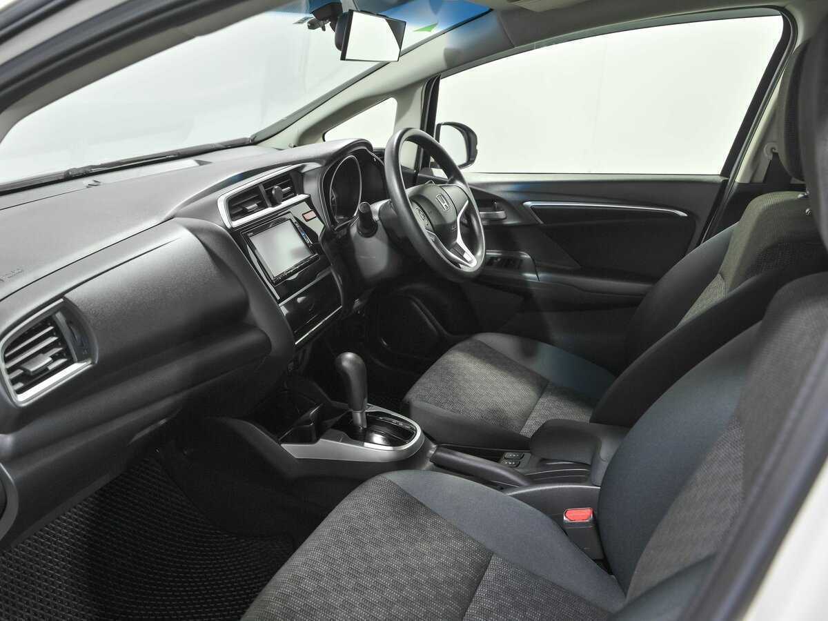 Honda Fit, 2016 Фото №16