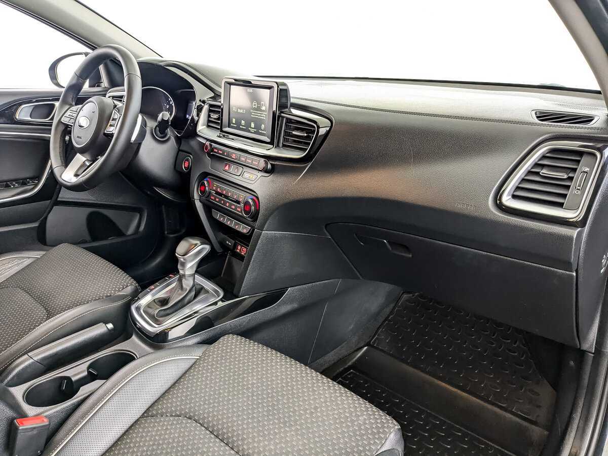 Kia Ceed, 2019 Фото №9