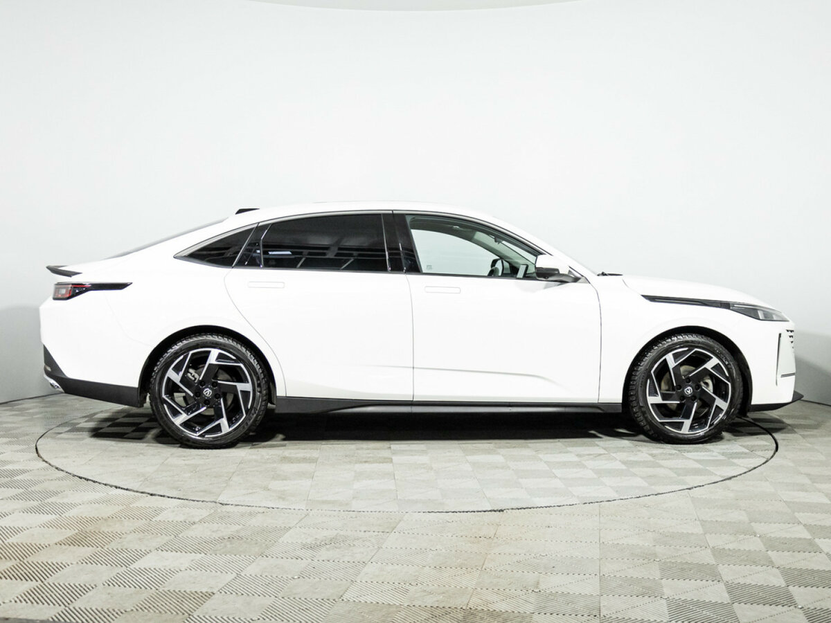 Changan Lamore, 2023 Фото №4