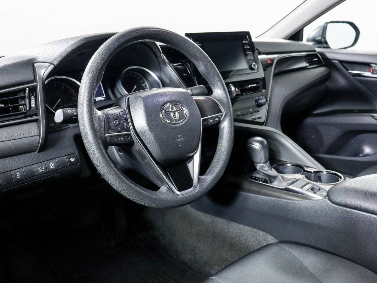 Toyota Camry, 2021 Фото №11