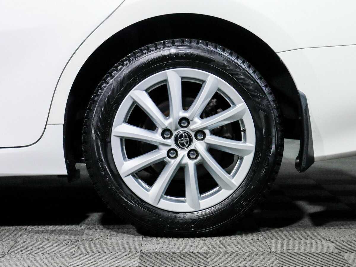 Toyota Camry, 2021 Фото №15