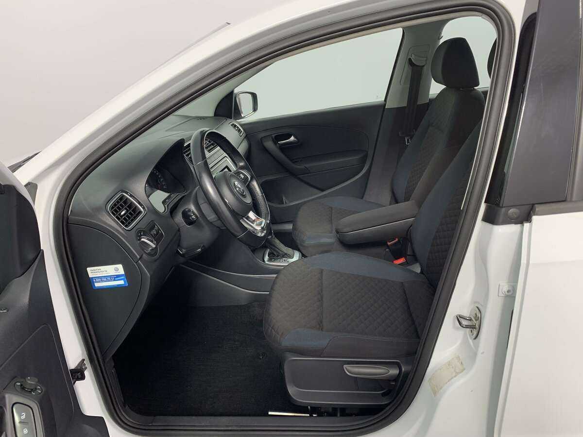 Volkswagen Polo, 2020 Фото №10