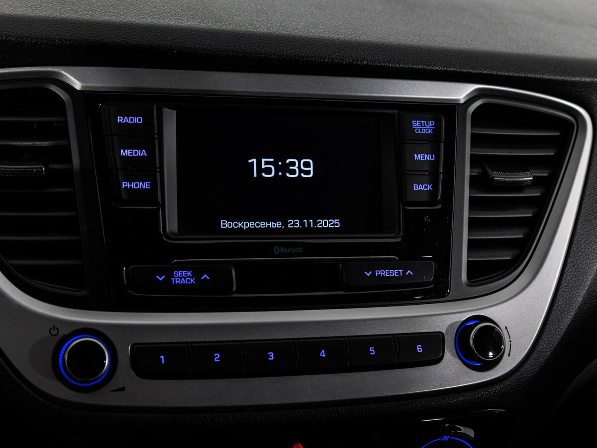 Hyundai Solaris II, 2018 Фото №12
