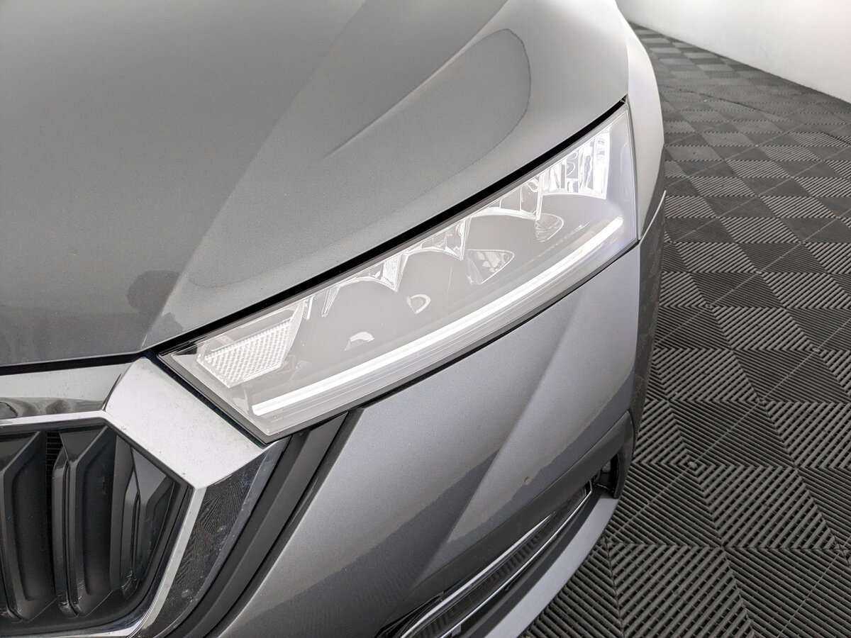Skoda Octavia, 2021 Фото №16