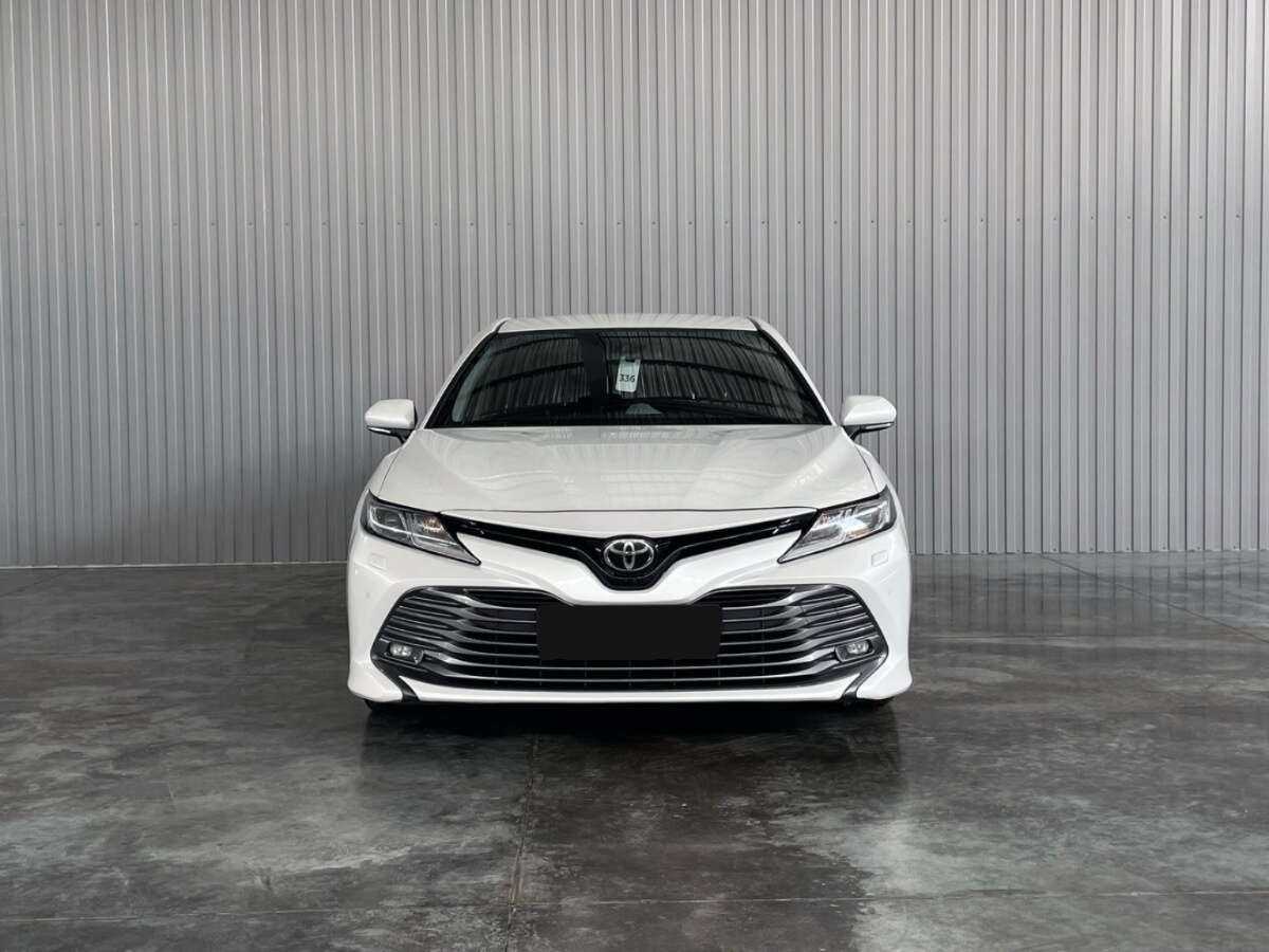Toyota Camry, 2018 Фото №2