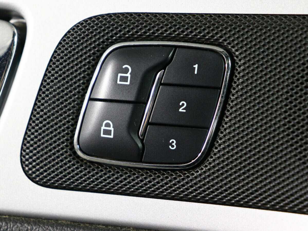 Ford Explorer, 2012 Фото №18