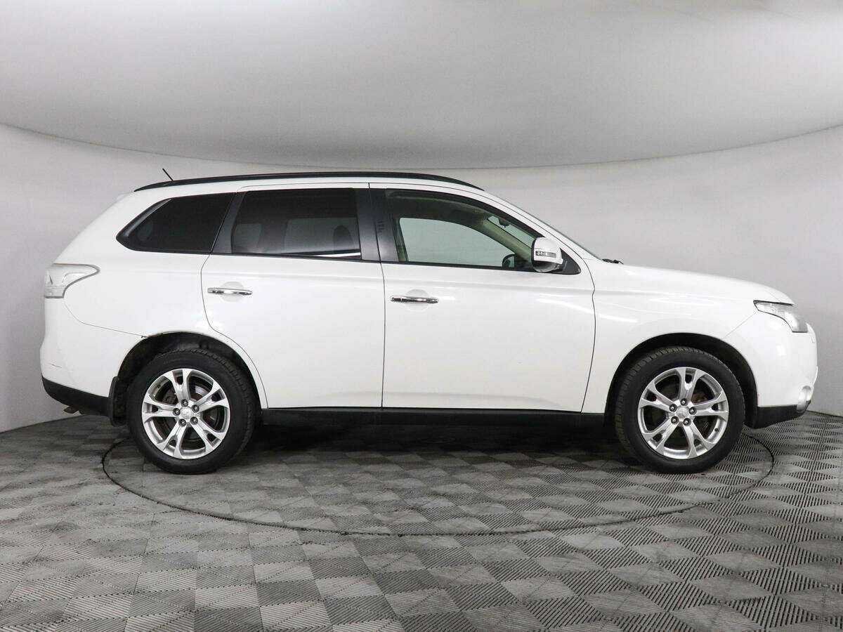 Mitsubishi Outlander, 2012 Фото №4