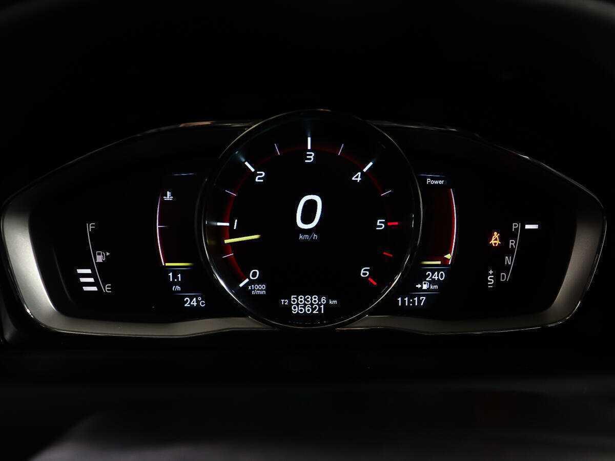 Volvo XC60, 2015 Фото №14
