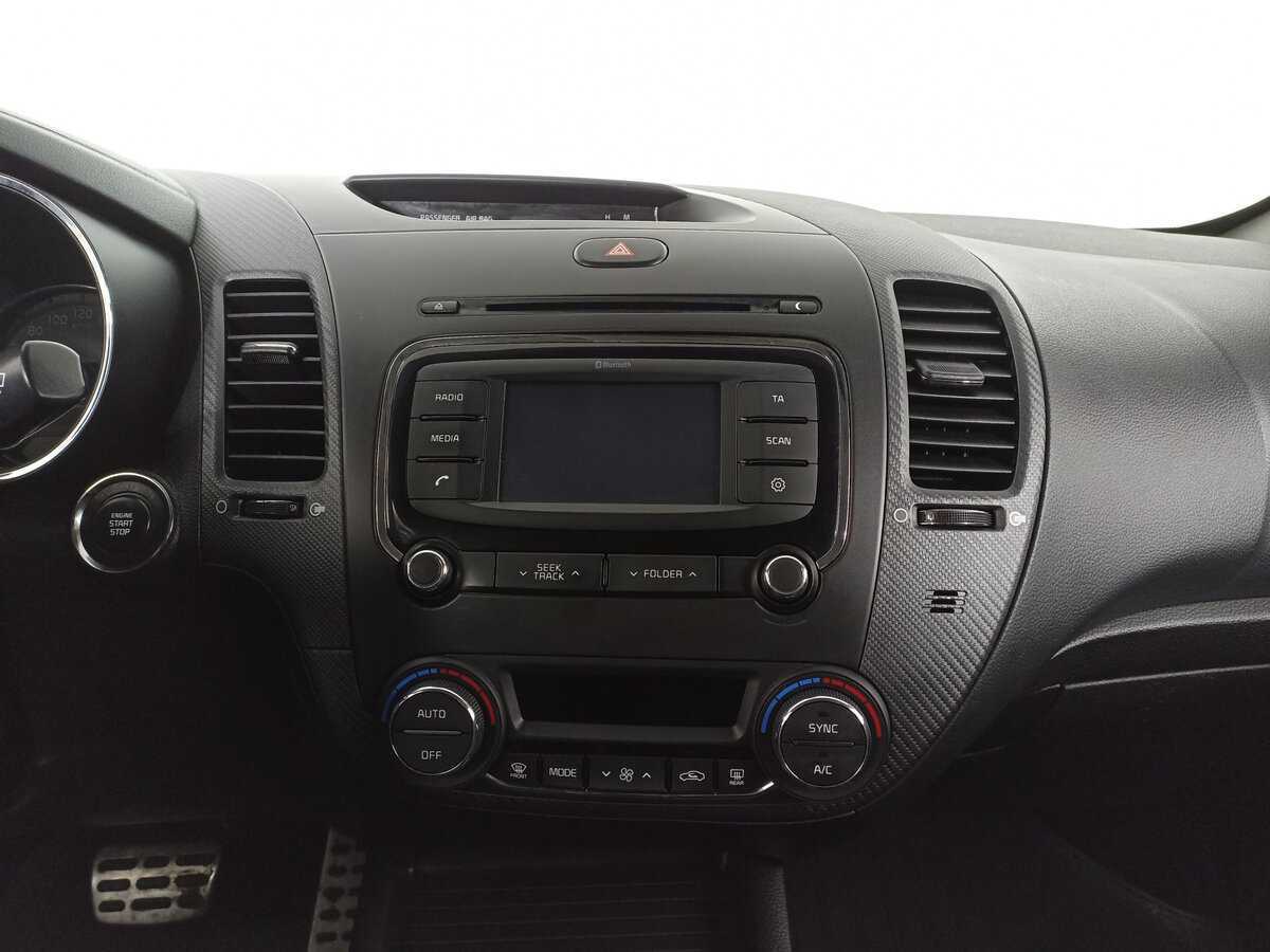 Kia Cerato, 2018 Фото №13