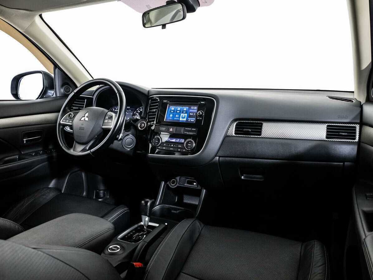 Mitsubishi Outlander, 2014 Фото №9