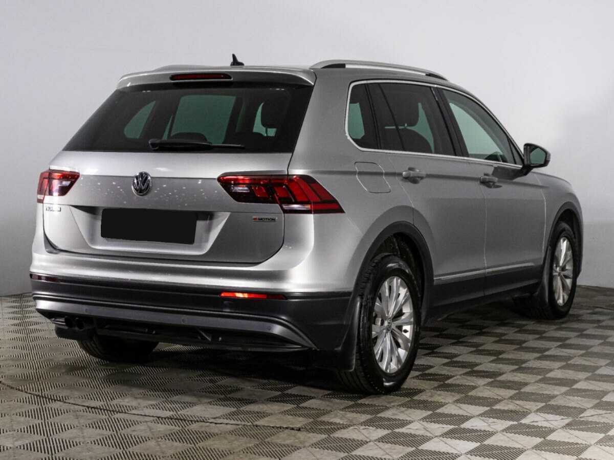 Volkswagen Tiguan, 2018 Фото №5