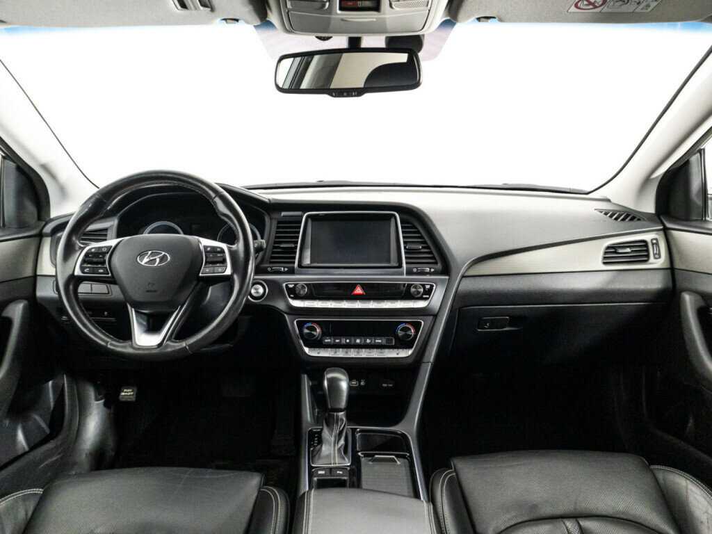 Hyundai Sonata, 2019 Фото №13