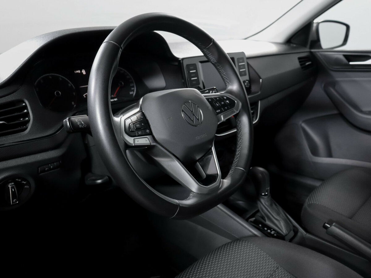 Volkswagen Polo VI, 2021 Фото №11