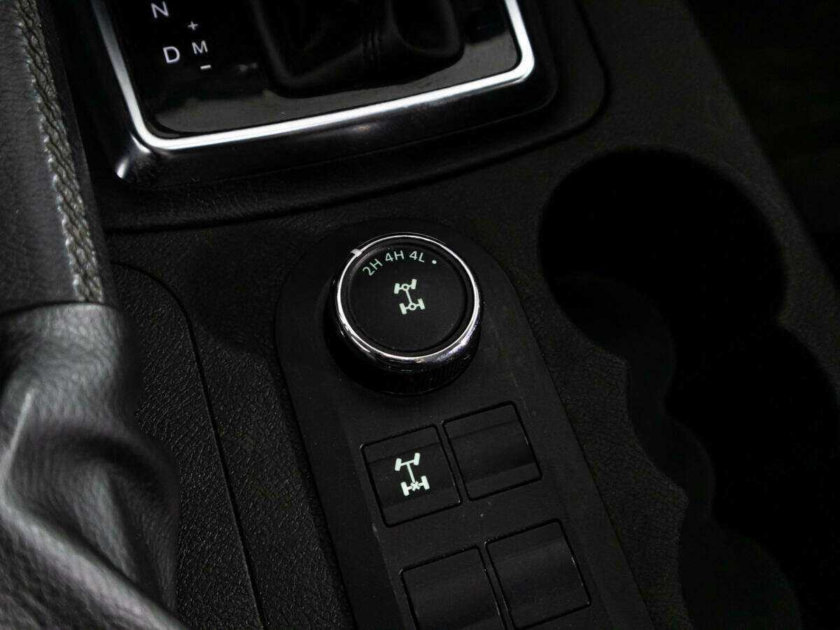 УАЗ Patriot, 2019 Фото №17