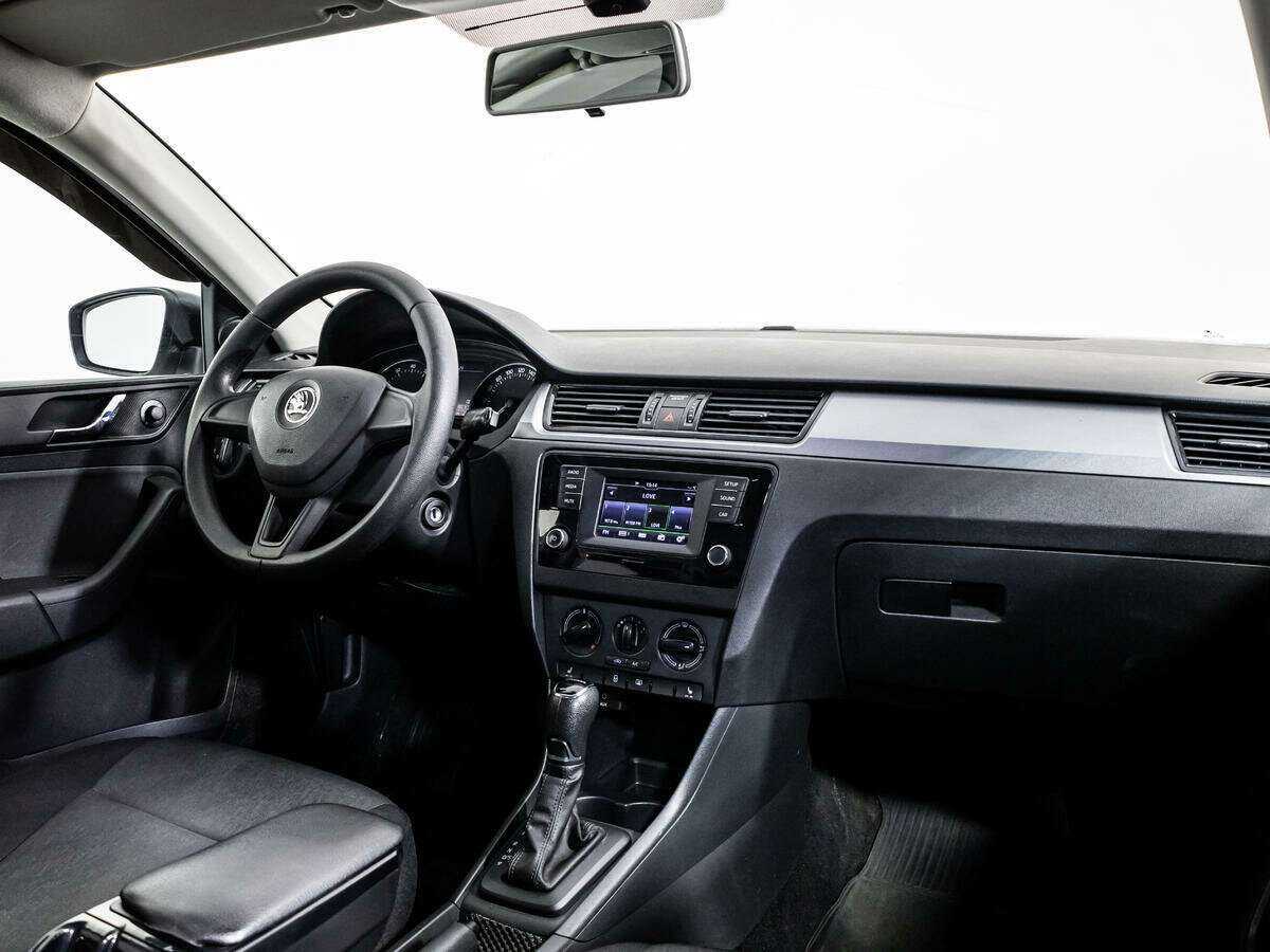 Skoda Rapid, 2016 Фото №8