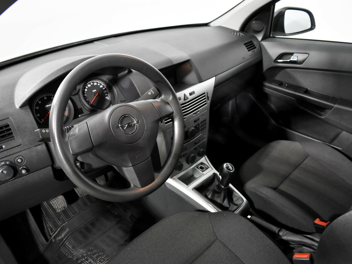 Opel Astra H Рестайлинг, 2013 Фото №8