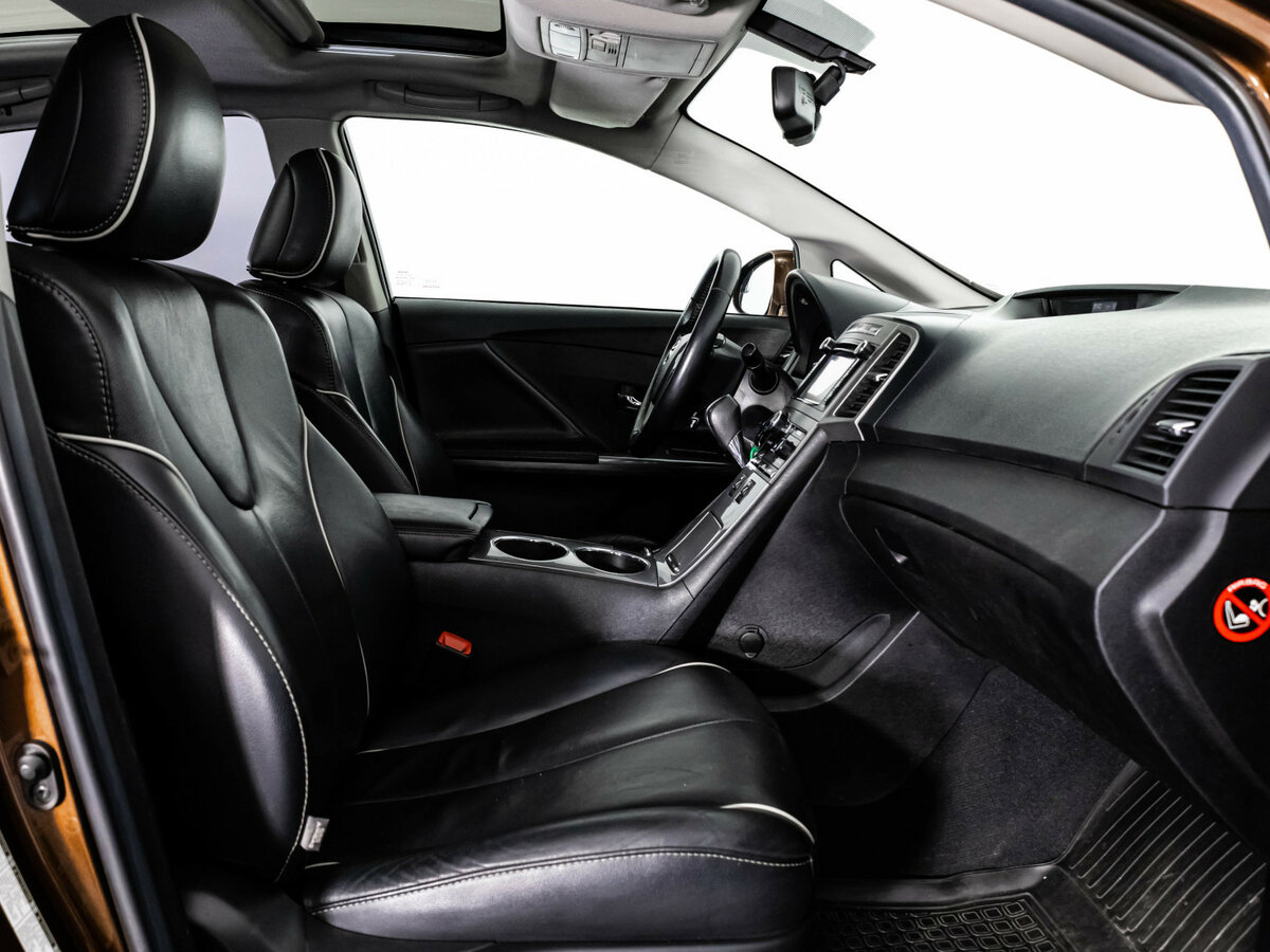 Toyota Venza I Рестайлинг, 2013 Фото №17