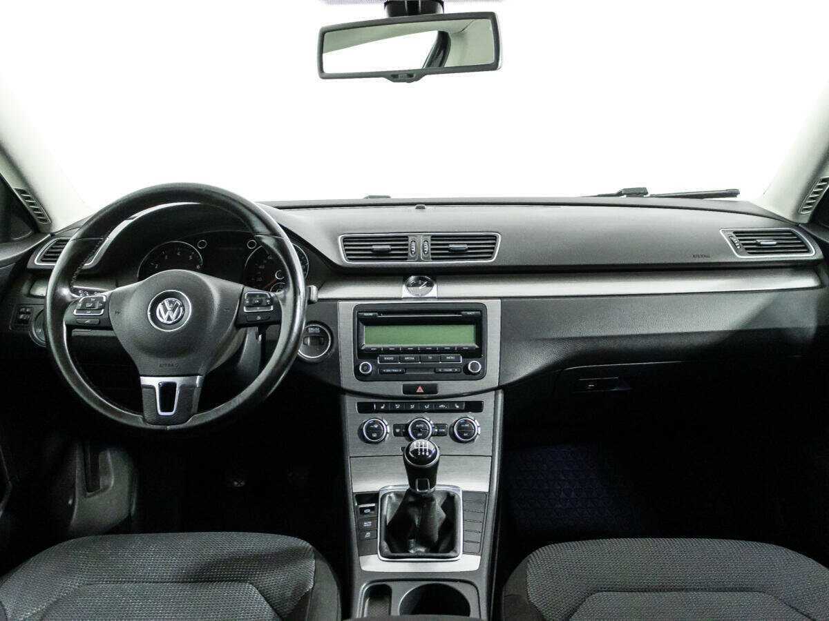 Volkswagen Passat, 2013 Фото №13