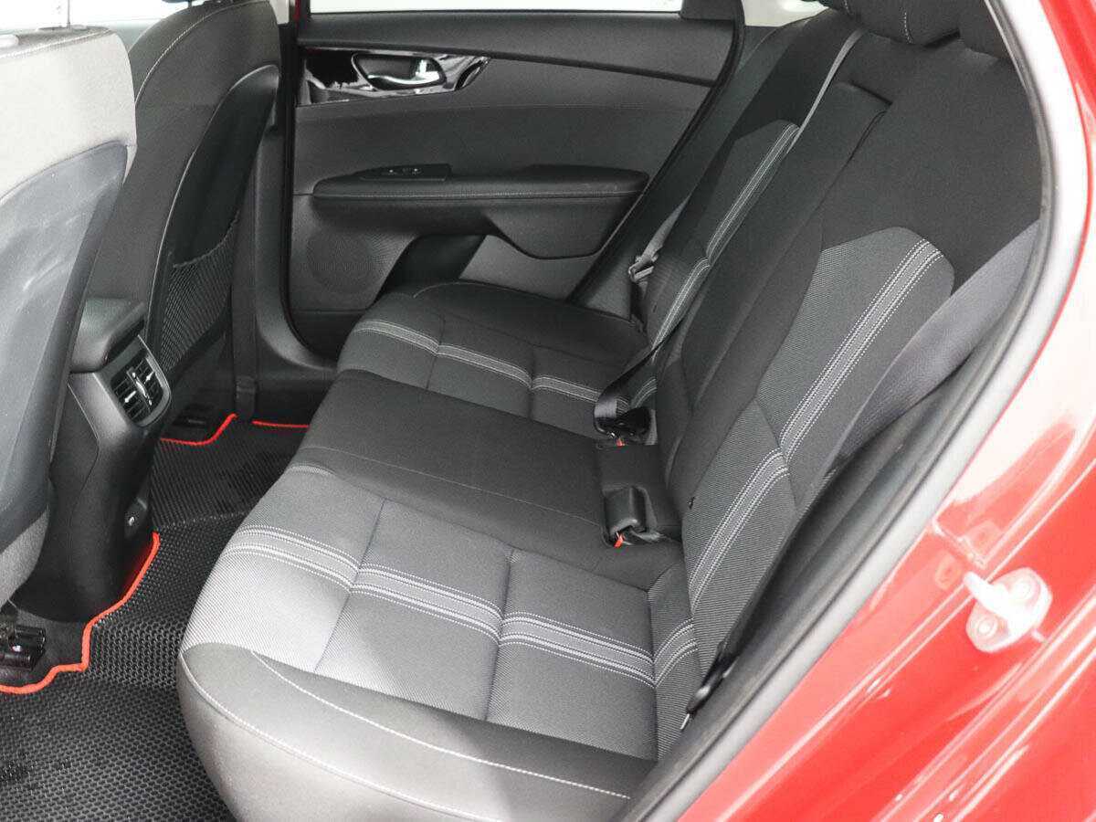 Kia Cerato, 2021 Фото №10