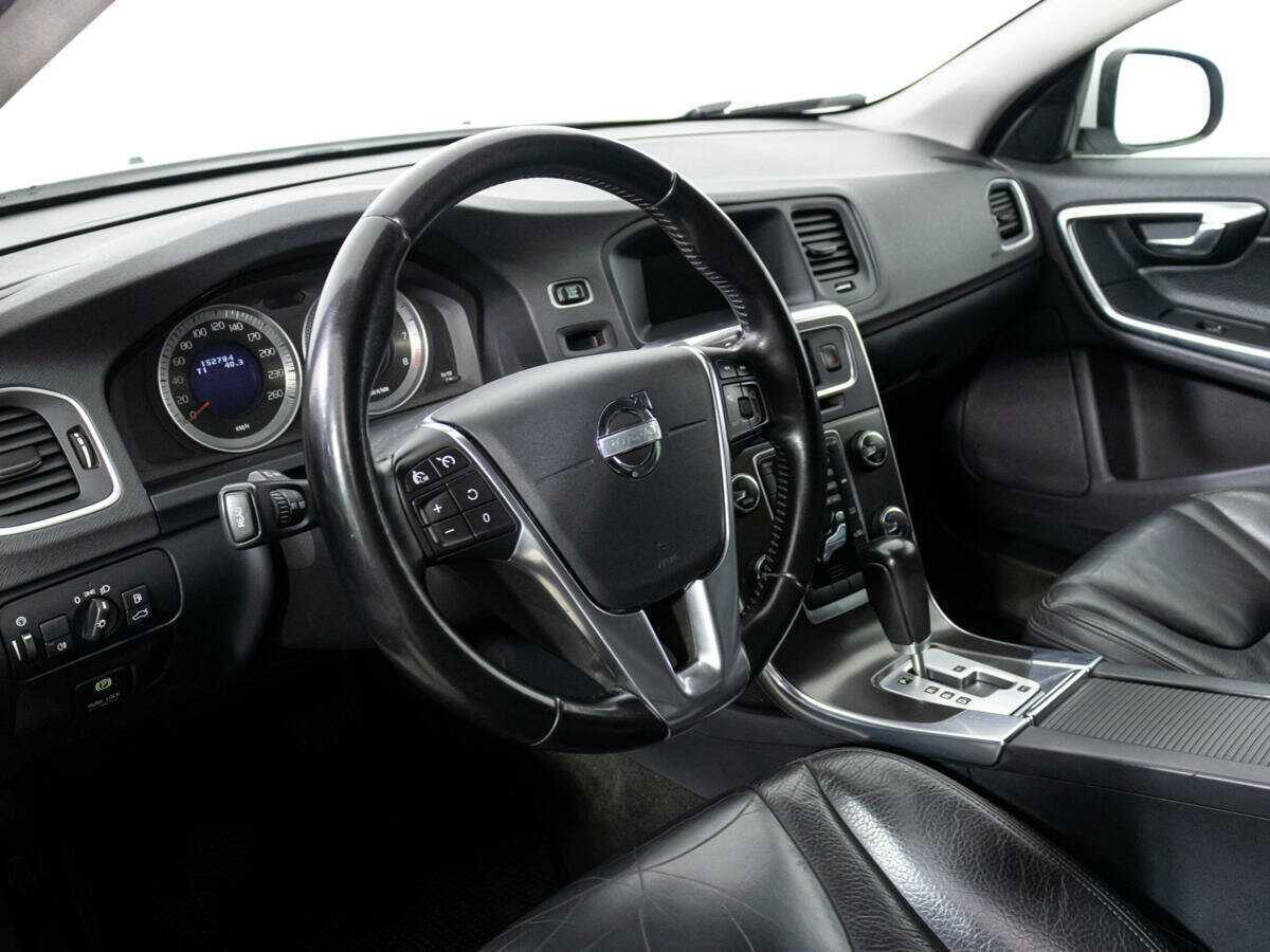 Volvo S60, 2012 Фото №11